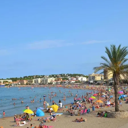 The In דירה L' Escala